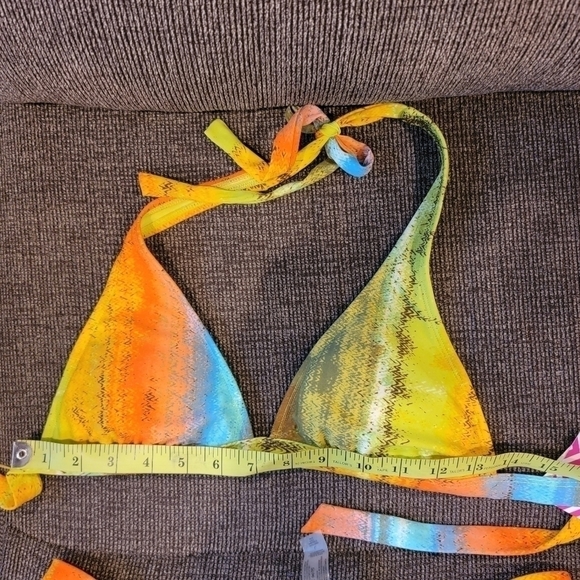 RAISINS Abstract Print Bikini Top Size M Bottoms Size L - Picture 11 of 11
